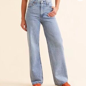 Levi's  Rib Cage loose fit  Women's Jeans